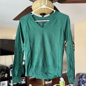 Banana Republic v neck knit